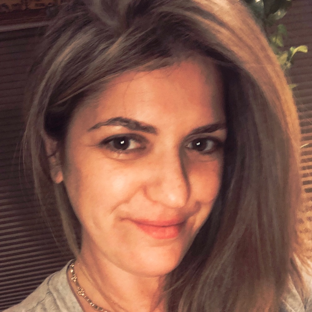 Meet your Posher, Nora